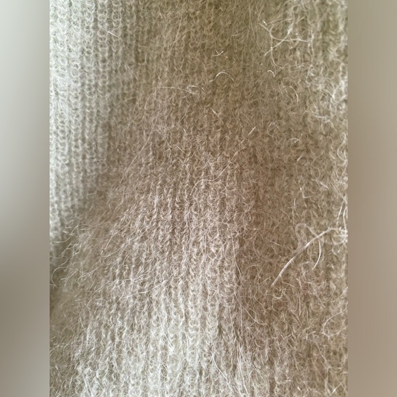 Ba&sh Mohair and Alpaca blend Lady Pullover Turtleneck Sweater Soft Green Size L - Picture 8 of 14